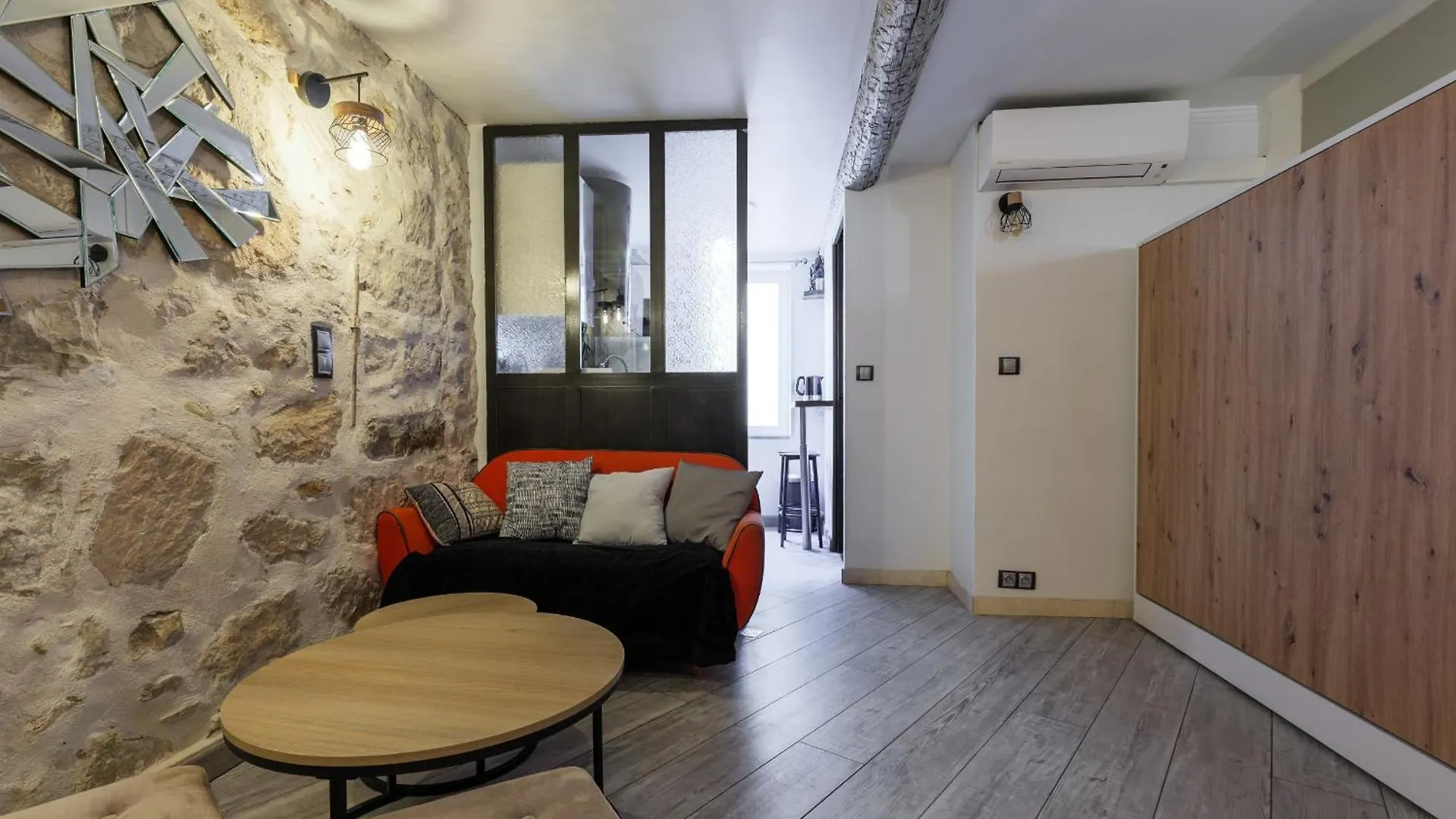 Coquet Studio Place Du Pin Nice